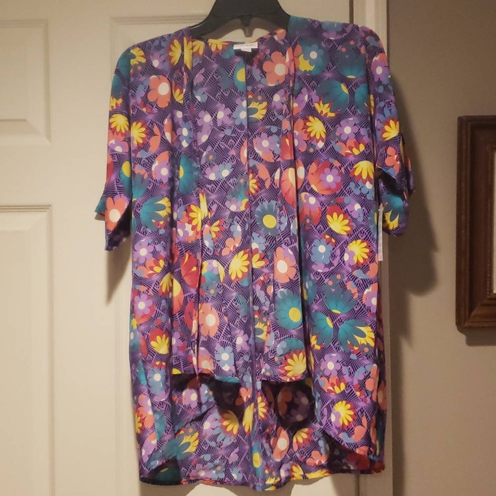 New with tags Lularoe size 3 Bianca